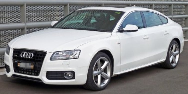 Audi va crea o tehnologie care permite maşinilor să ruleze singure